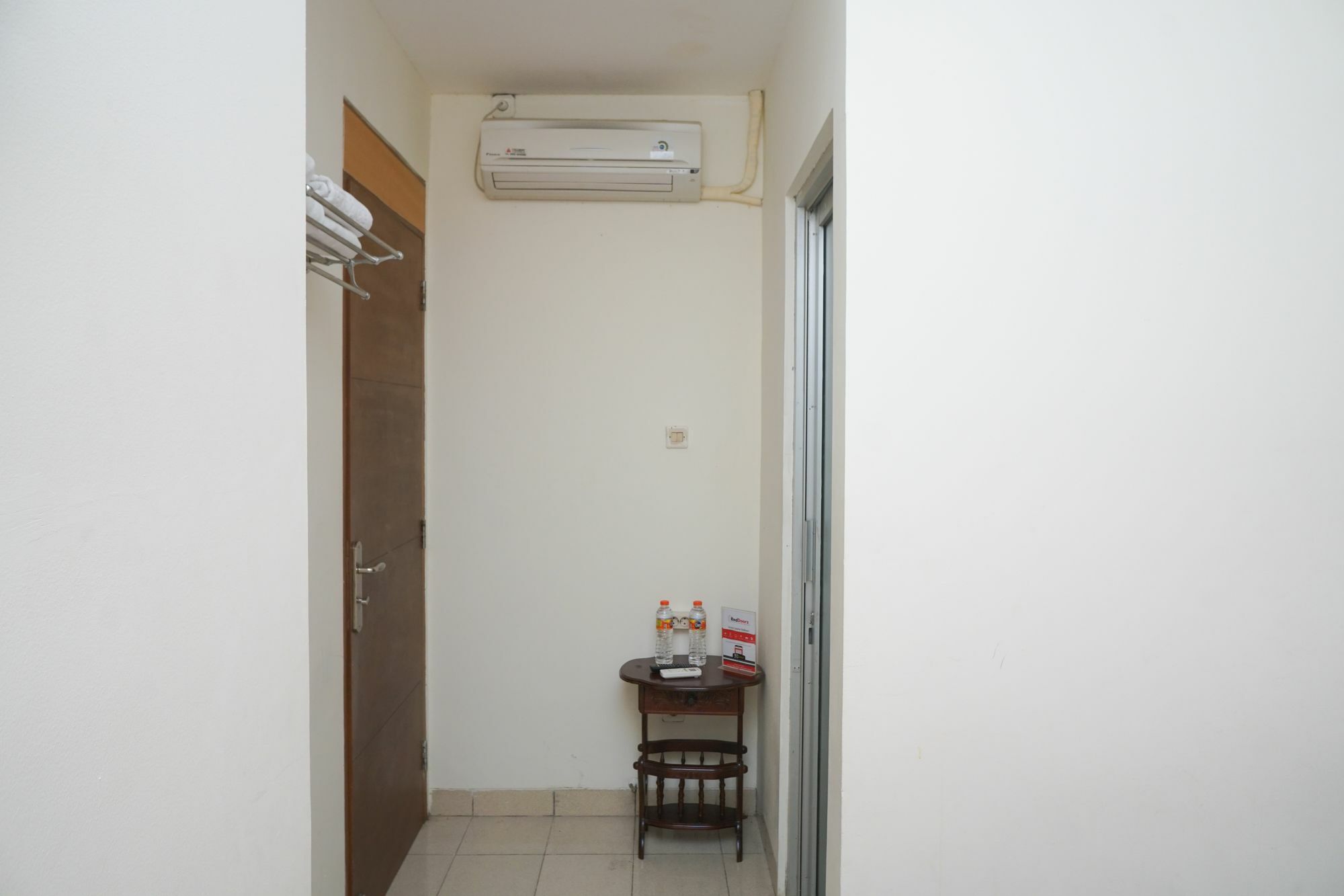 בנדונג Reddoorz Plus @ Ciumbuleuit Area מראה חיצוני תמונה